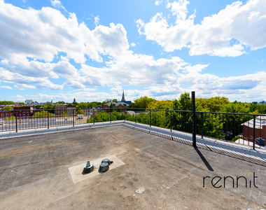 805 Monroe Street - Photo Thumbnail 6