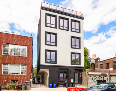 805 Monroe Street - Photo Thumbnail 8