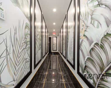 805 Monroe Street - Photo Thumbnail 7