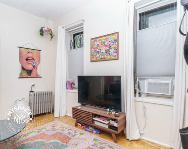 322 Rodney Street - Photo Thumbnail 1