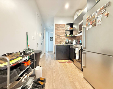 99 Varet Street - Photo Thumbnail 2