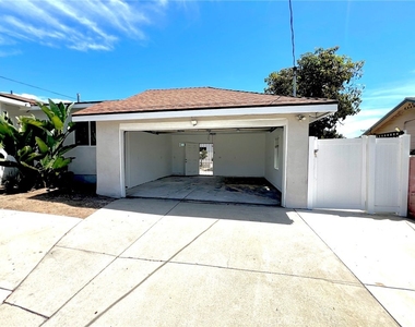 6628 N Golden West - Photo Thumbnail 28