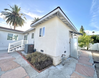 6628 N Golden West - Photo Thumbnail 21