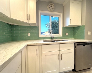 6628 N Golden West - Photo Thumbnail 6