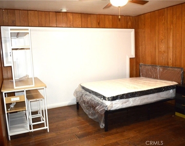 3210 Belvedere - Photo Thumbnail 14