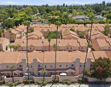 5200 White Oak Avenue - Photo Thumbnail 1