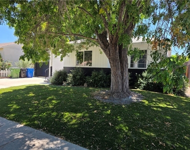 5779 Enfield - Photo Thumbnail 11