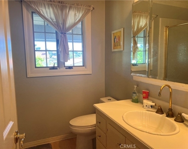 6747 Verde Ridge - Photo Thumbnail 24