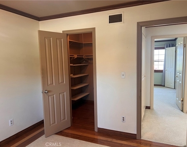 6747 Verde Ridge - Photo Thumbnail 29