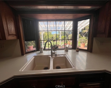 6747 Verde Ridge - Photo Thumbnail 11