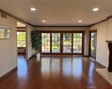 6747 Verde Ridge - Photo Thumbnail 5