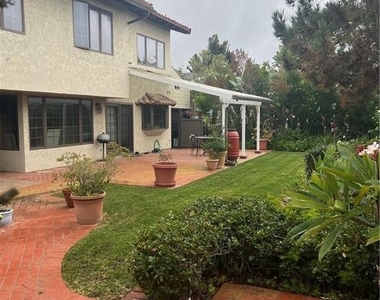 6747 Verde Ridge - Photo Thumbnail 31