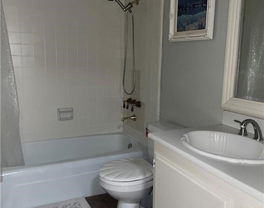 6747 Verde Ridge - Photo Thumbnail 14