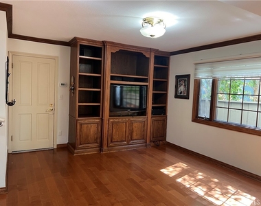 6747 Verde Ridge - Photo Thumbnail 14