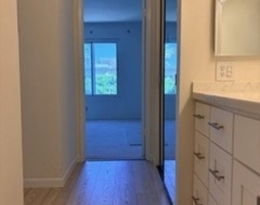8163 Redlands - Photo Thumbnail 9
