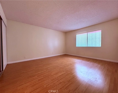 3300 W Orange Avenue - Photo Thumbnail 9
