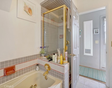 33841 Golden Lantern Street - Photo Thumbnail 31