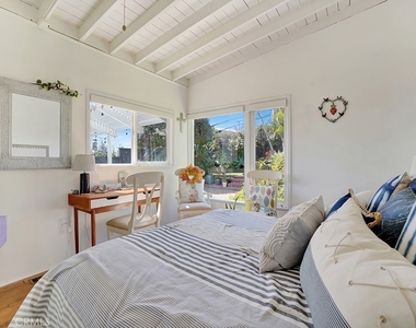 33841 Golden Lantern Street - Photo Thumbnail 28