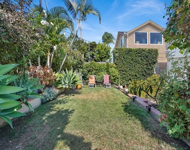 33841 Golden Lantern Street - Photo Thumbnail 9