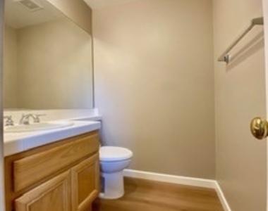 60 Northern Pine Loop - Photo Thumbnail 4