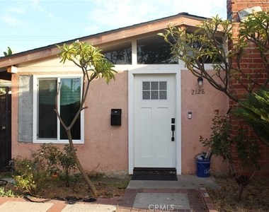 2128 W Larkspur - Photo Thumbnail 1