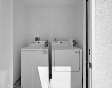 7359 Lynwood - Photo Thumbnail 10