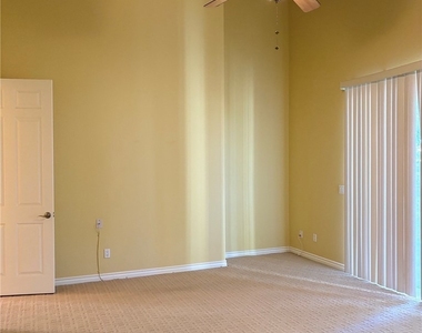 26944 Silver Lakes Parkway - Photo Thumbnail 19