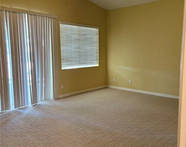 26944 Silver Lakes Parkway - Photo Thumbnail 12