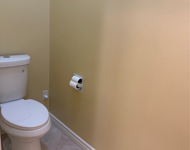 26944 Silver Lakes Parkway - Photo Thumbnail 17