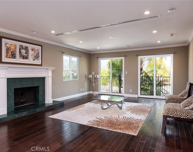 3435 Oakmont View Drive - Photo Thumbnail 10