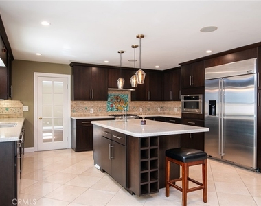 3435 Oakmont View Drive - Photo Thumbnail 17