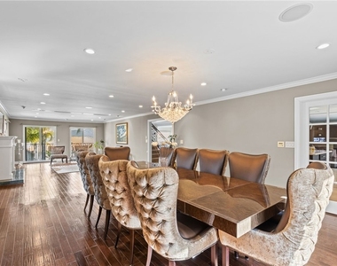 3435 Oakmont View Drive - Photo Thumbnail 12