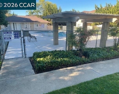 4260 Clayton Rd - Photo Thumbnail 11