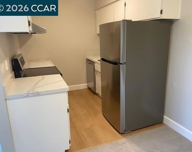 4260 Clayton Rd - Photo Thumbnail 3