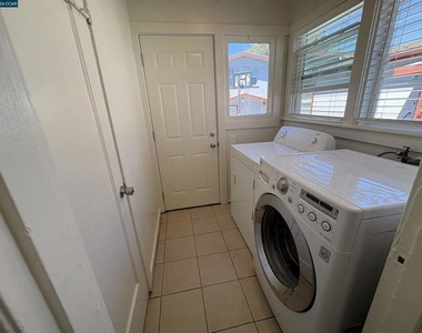 1602 Georgia Street - Photo Thumbnail 14
