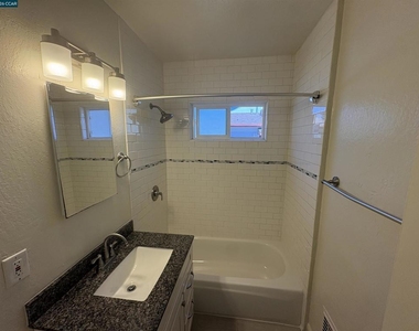 1602 Georgia Street - Photo Thumbnail 21