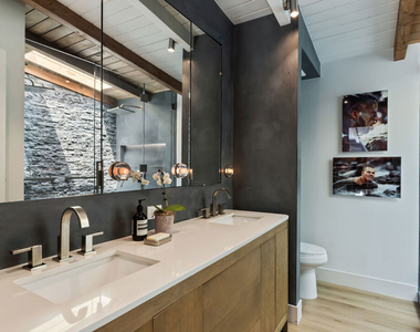 7442 Capps Avenue - Photo Thumbnail 35