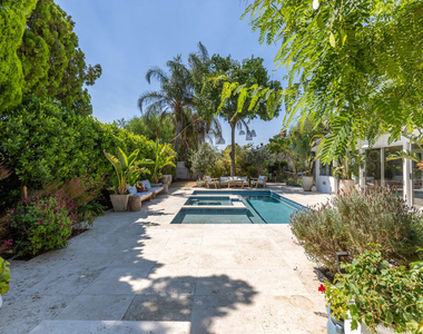 7442 Capps Avenue - Photo Thumbnail 46
