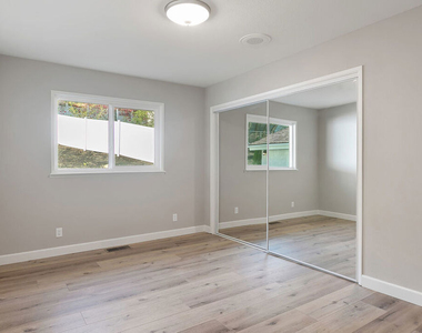 23937 Jensen Drive - Photo Thumbnail 14