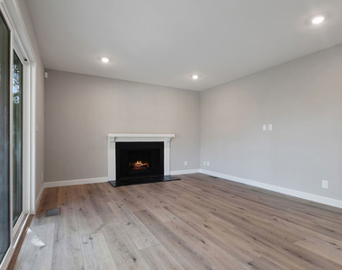 23937 Jensen Drive - Photo Thumbnail 17