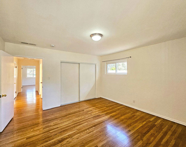 3700 Glenwood Avenue - Photo Thumbnail 22