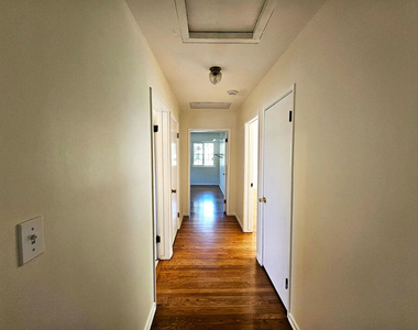3700 Glenwood Avenue - Photo Thumbnail 19
