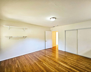 3700 Glenwood Avenue - Photo Thumbnail 20