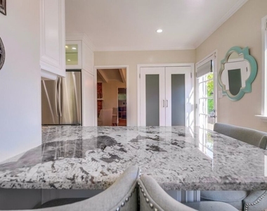 21447 Providencia Street - Photo Thumbnail 27