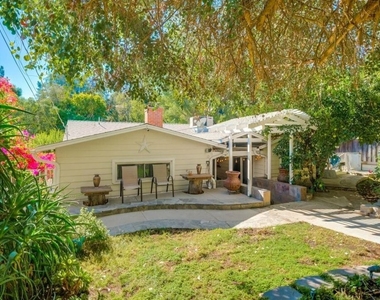21447 Providencia Street - Photo Thumbnail 69