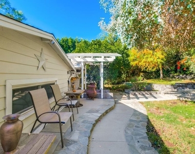 21447 Providencia Street - Photo Thumbnail 68