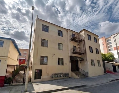 507 Loma - Photo Thumbnail 13