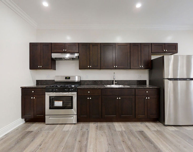 507 Loma - Photo Thumbnail 4