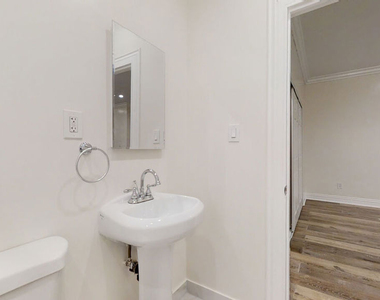 507 Loma - Photo Thumbnail 9