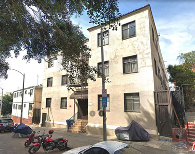 507 Loma - Photo Thumbnail 12
